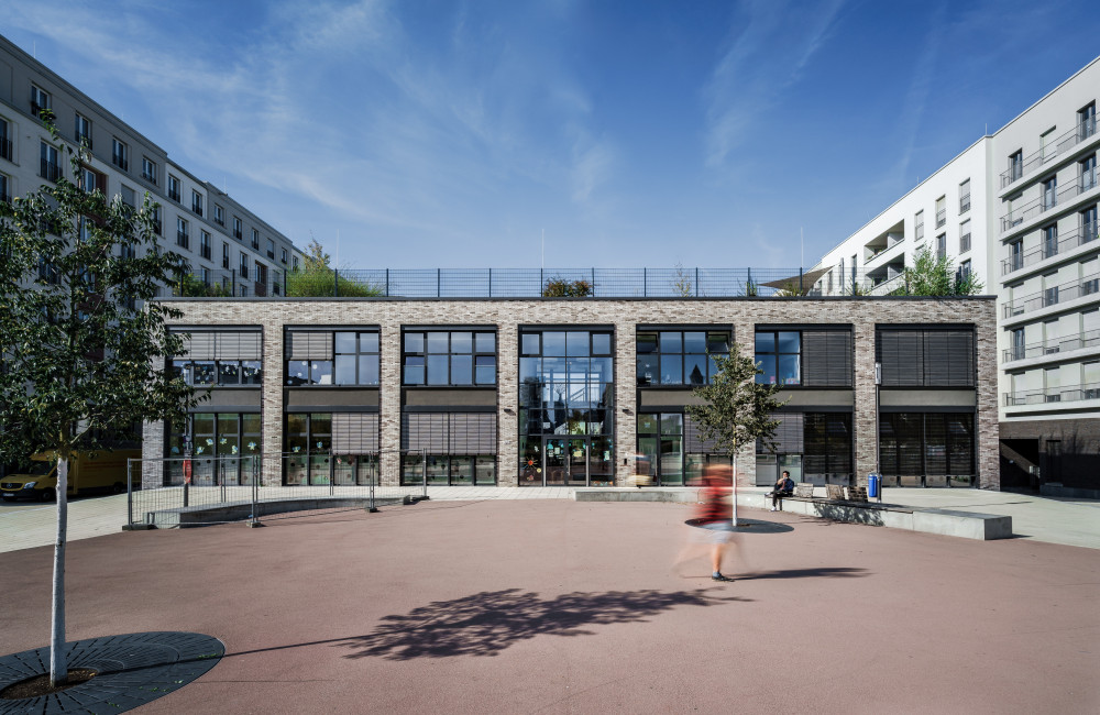 232405800004 Kidscamp Frankfurt DE BK Durban 01